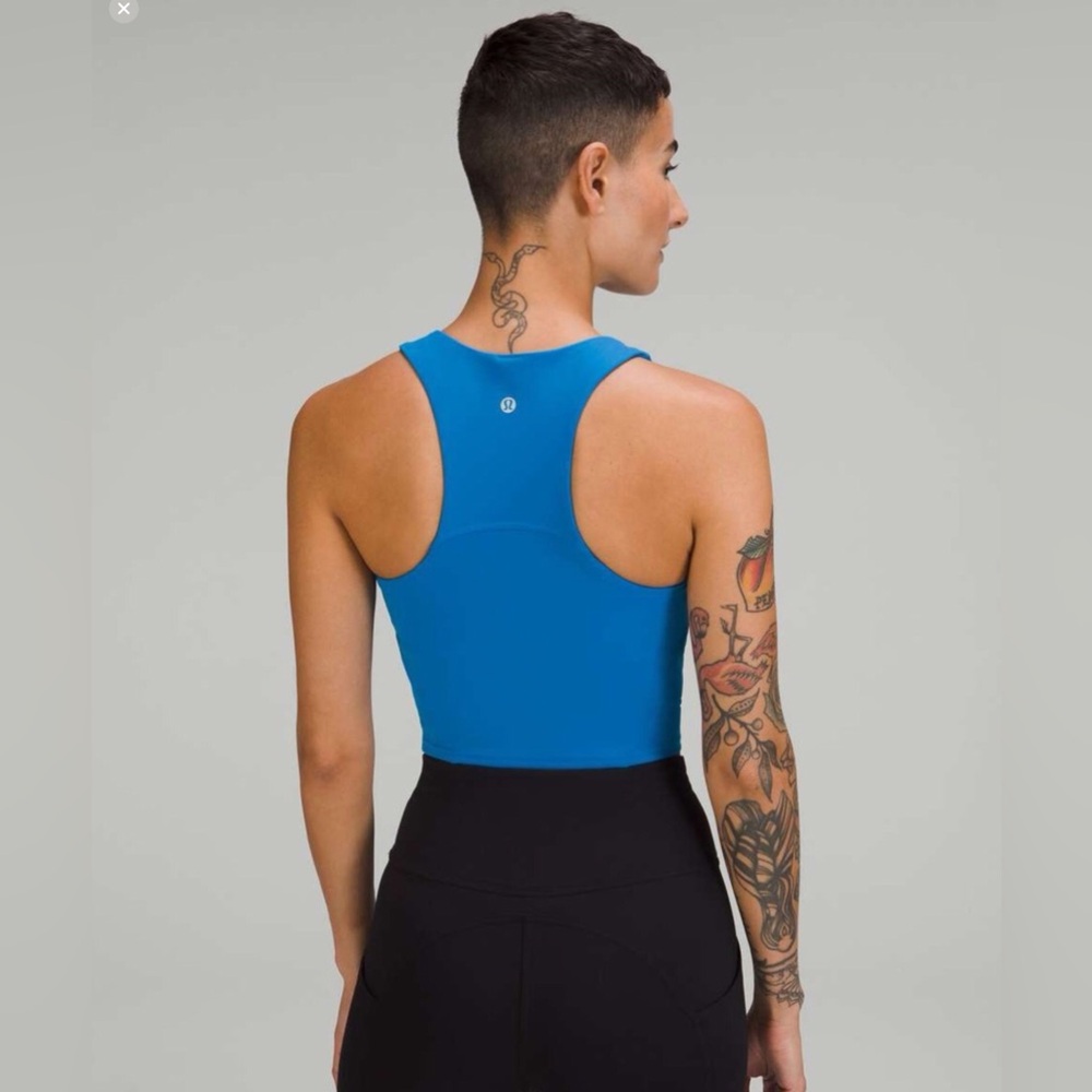 🌼. Lululemon Invigorate Training Tank Top
Poolside blue size 6 - Picture 4 of 11